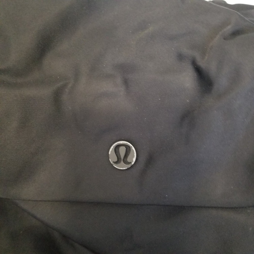 Lululemon Backpack Womens Large Black Rucksack Gym Travel Commuter Flap Bag - Picture 3 of 9
